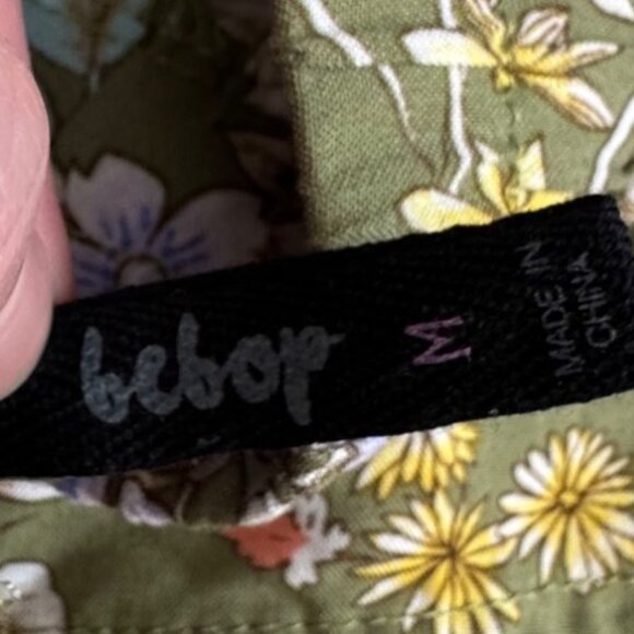 BEBOP Floral Print Womens Shorts Drawstring Waist Pom-Pom Hem Size Medium - Picture 6 of 8